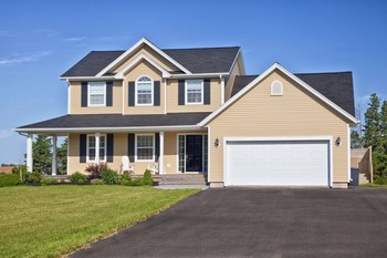 New driveway by Superior Paving